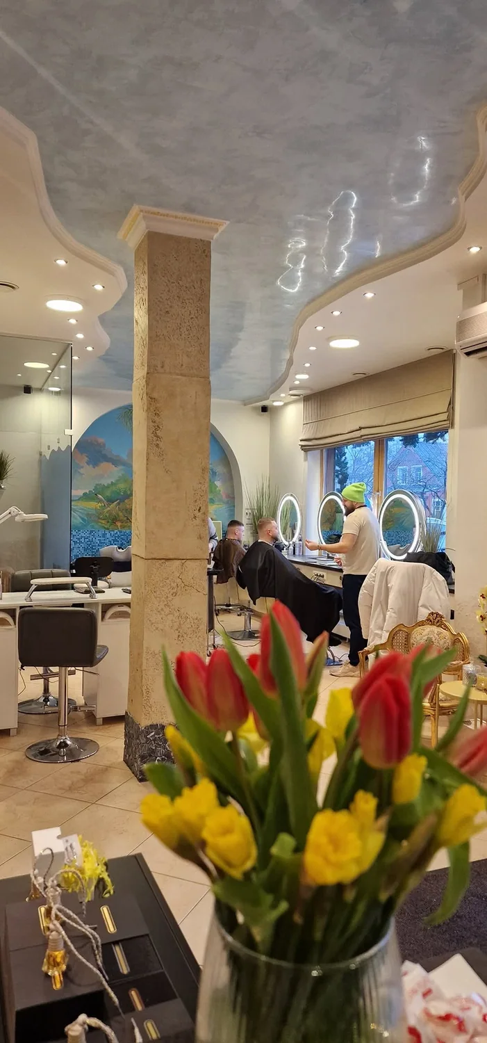 Grožio Oazių salonas iš vidaus